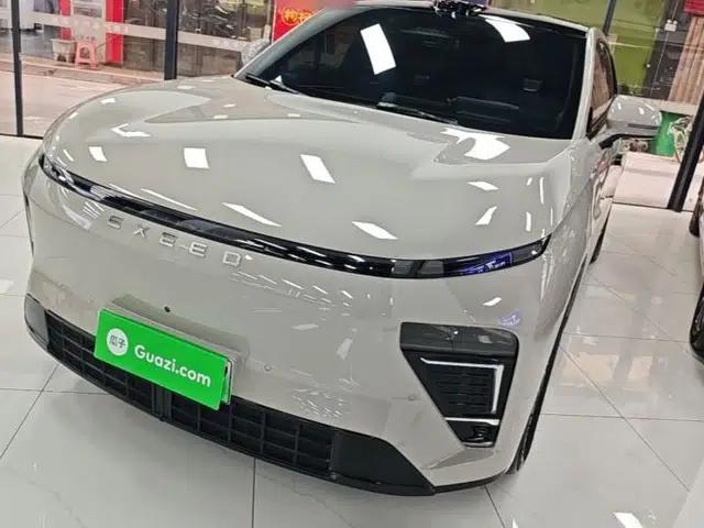 EXEED Star Era ET 2024 Extended-Range 240 Ultra All-Wheel Drive