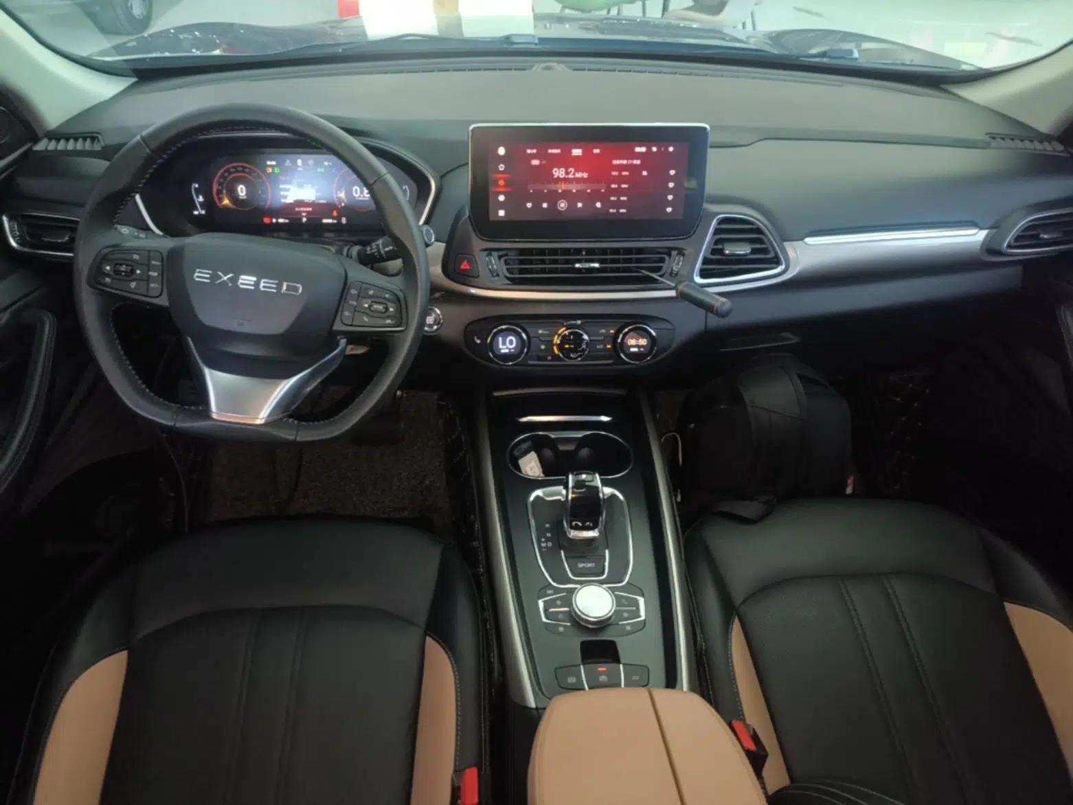 EXEED TX 2021 Classic Edition 1.6T Two-Wheel Drive Starry Version — миниатюра 13