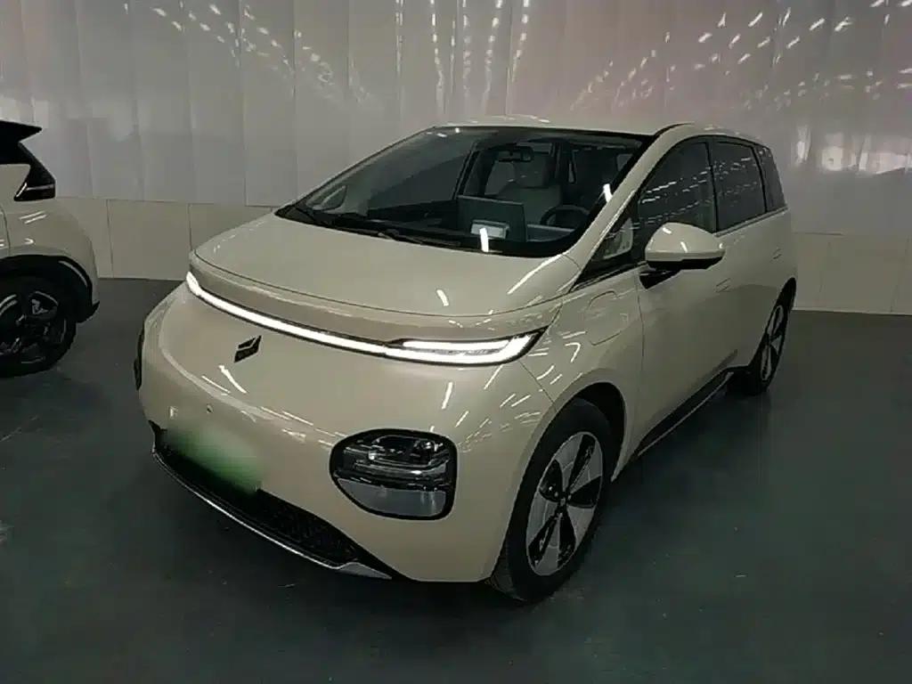 Baojun Cloud 2023 460 Pro — миниатюра 1