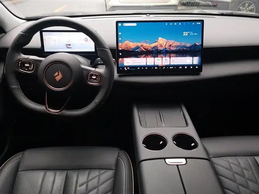 Baojun Enjoy 2025 Plug-in Hybrid 140km/h Special Edition — миниатюра 12