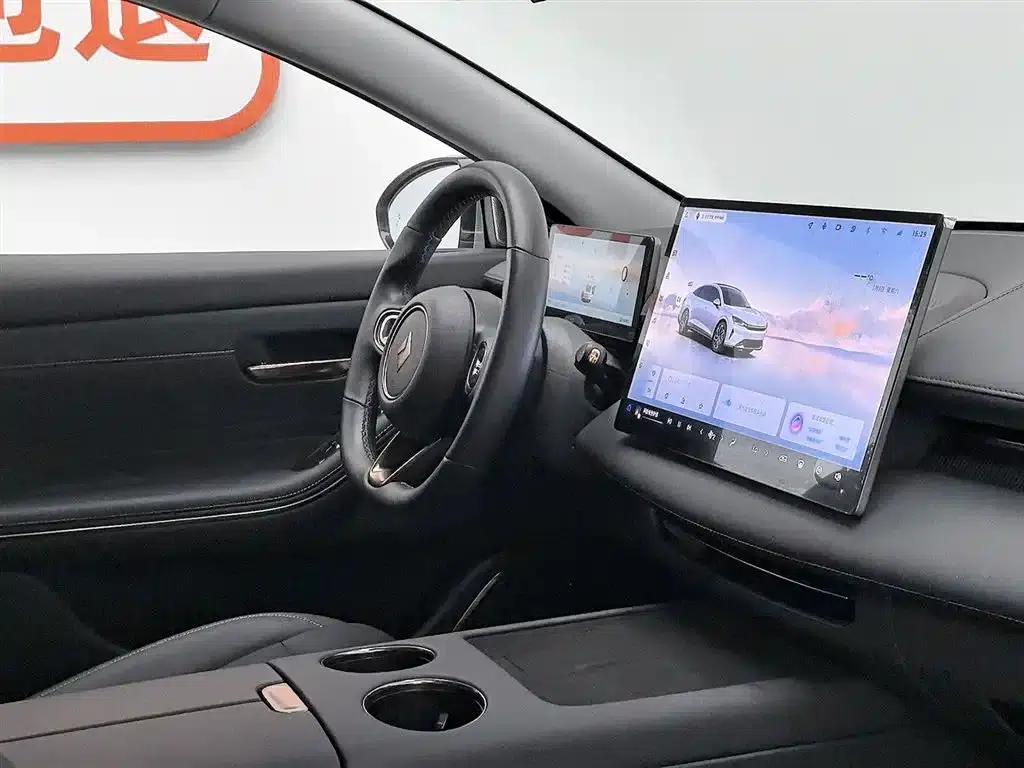 Baojun Enjoy 2025 Plug-in Hybrid 140km/h Luxury Edition — миниатюра 22
