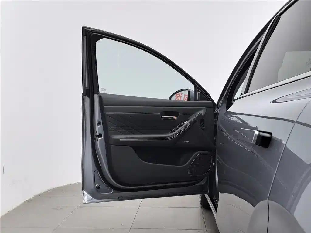 Baojun Enjoy 2025 Plug-in Hybrid 140km/h Luxury Edition — миниатюра 8