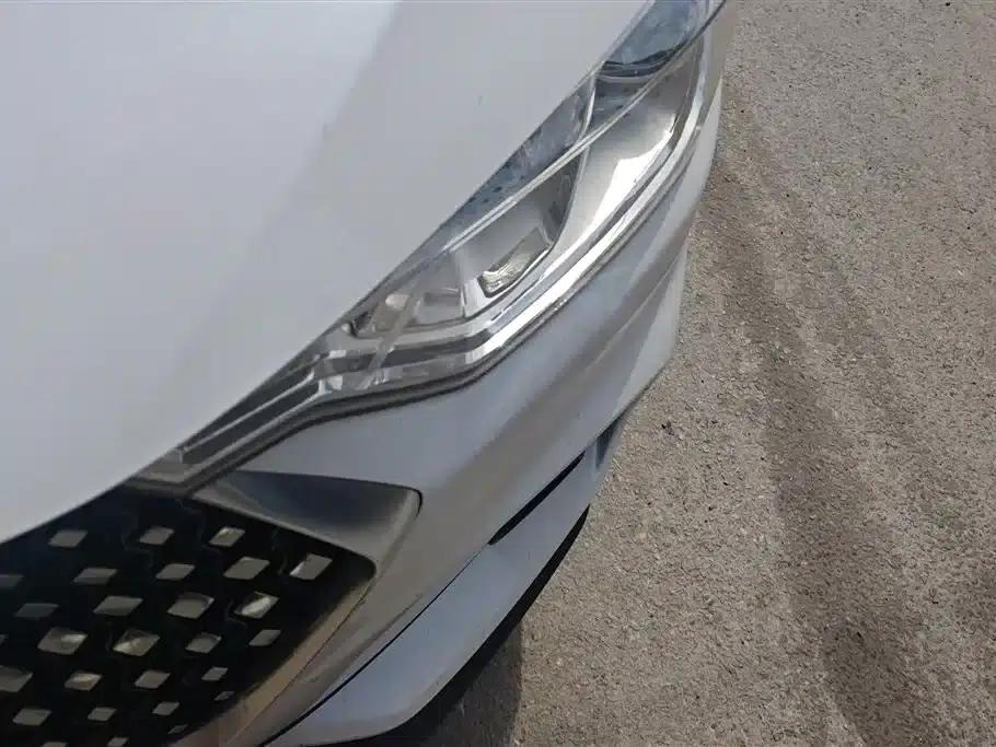 Baojun RC-6 2019 1.5T CVT 24-Hour Online Elite Edition — миниатюра 5