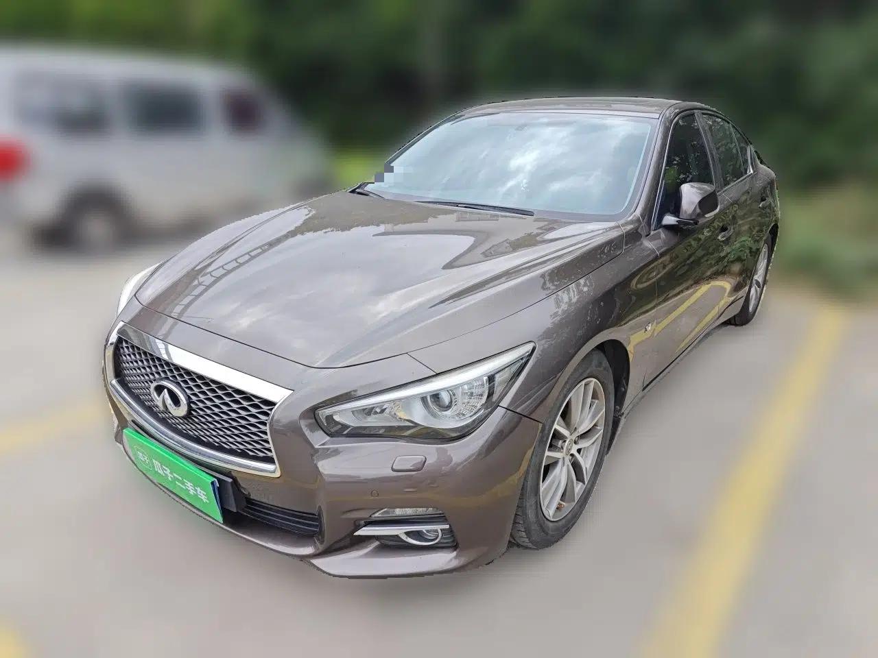 Infiniti Q50 2014 3.7L Comfort Edition — миниатюра 1