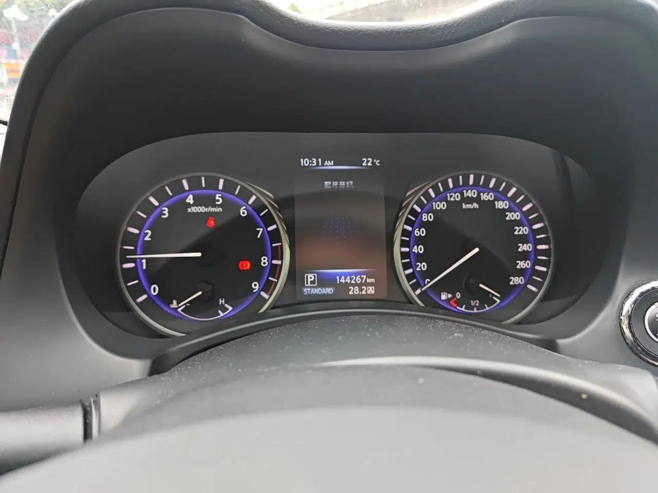 Infiniti Q50 2014 3.7L Comfort Edition — миниатюра 12