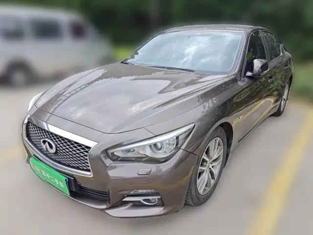 Infiniti Q50 2014 3.7L Comfort Edition