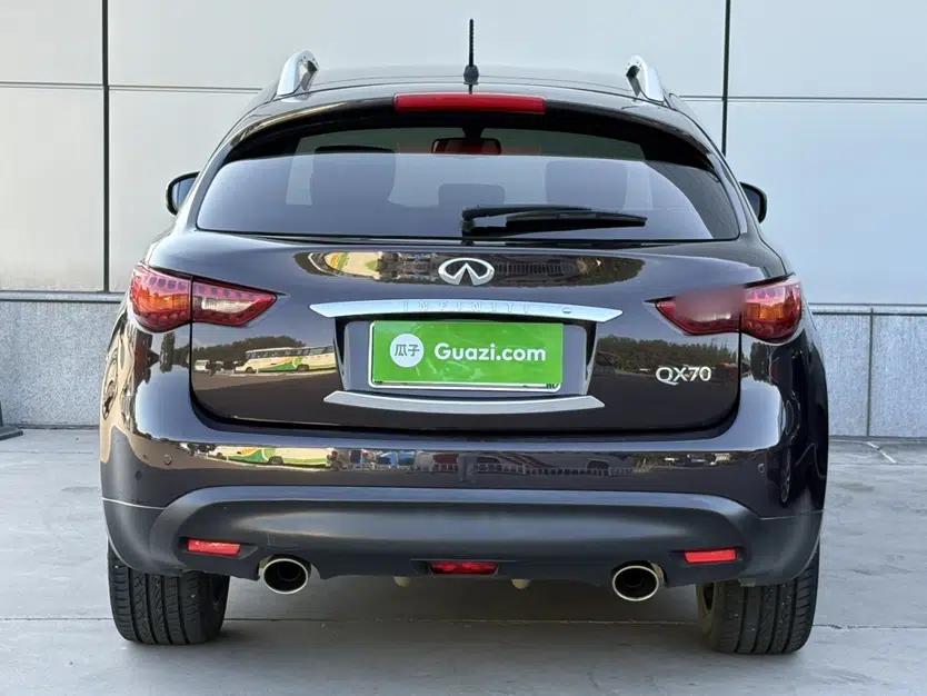 Infiniti QX70 2013 3.7L Supreme Edition — миниатюра 5