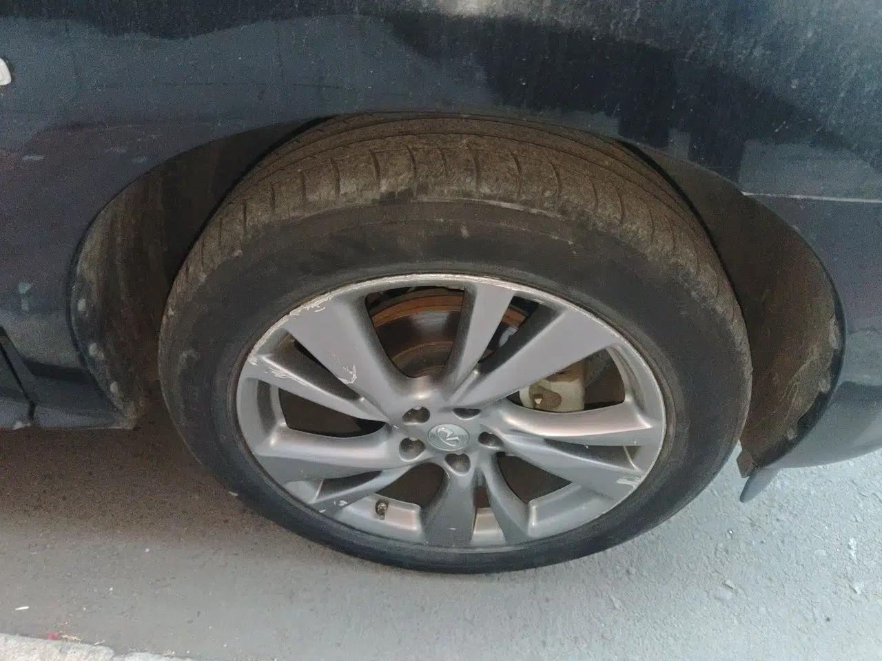 Infiniti JX 2013 JX35 4x4 All-Terrain Edition — миниатюра 8
