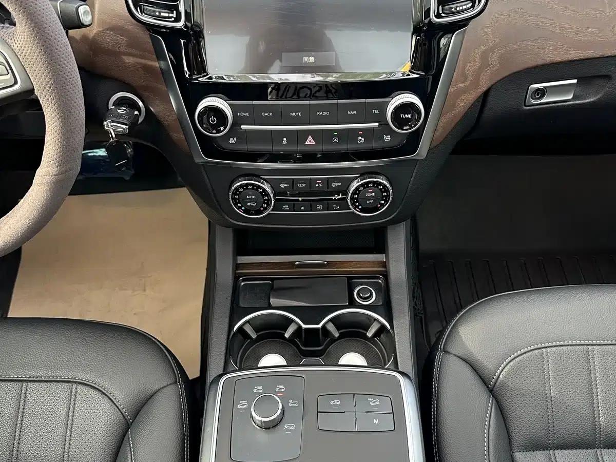 Beijing BJ90 2021 3.0T Zhengrong Edition — миниатюра 11