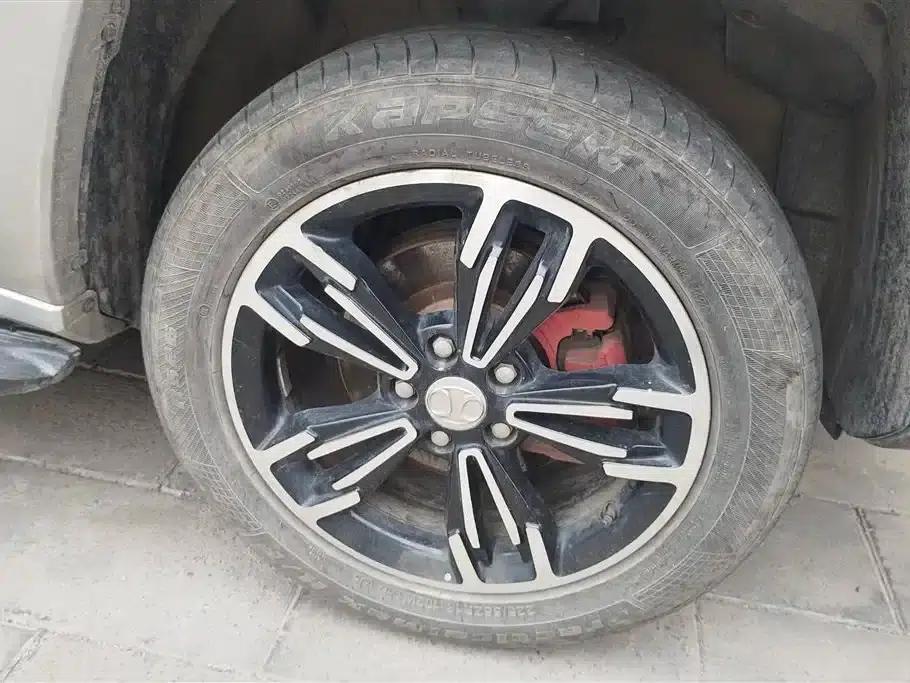 Beijing BJ20 2018 1.5T CVT Luxury Edition — миниатюра 6