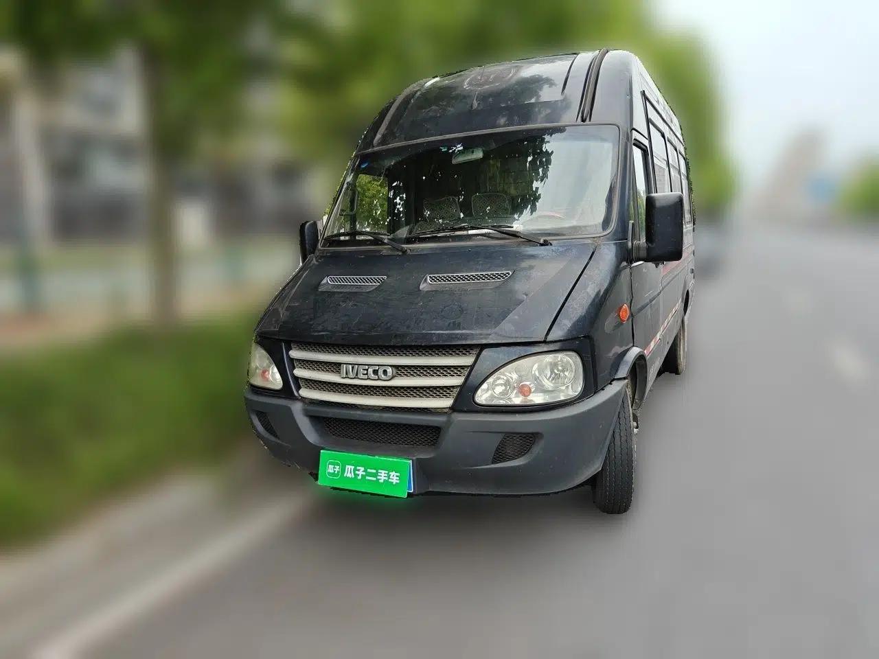 Iveco Daily 2014 2.8T-A35 NJ6494ACZ43S4 — миниатюра 1
