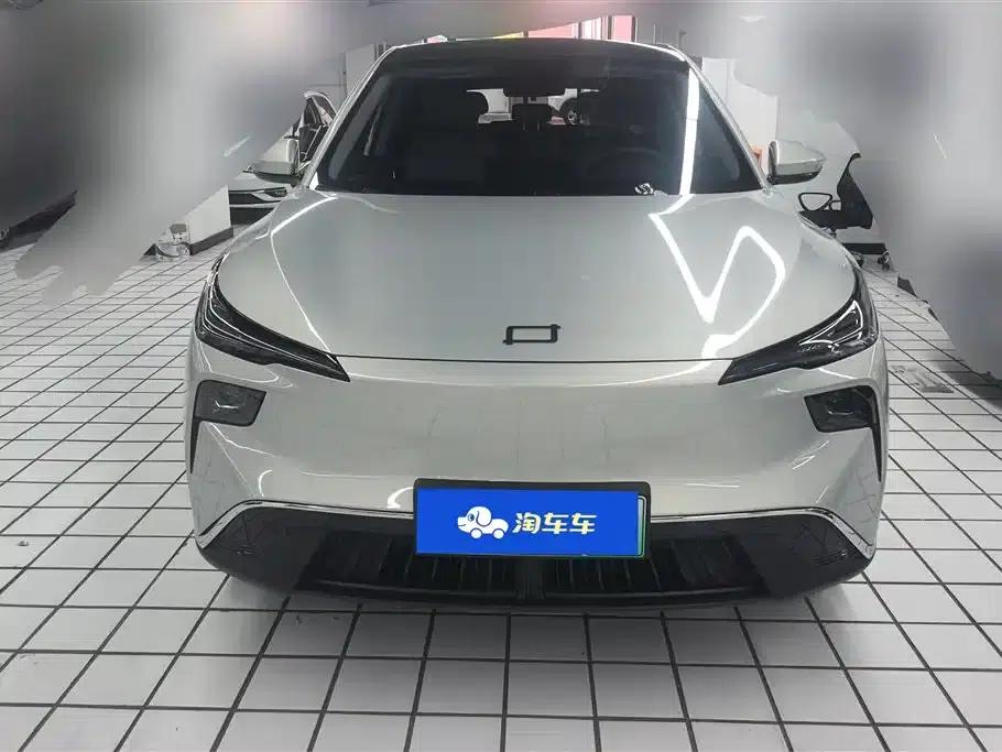 Yueyi 03 2025 Model 565km Business Edition — миниатюра 2