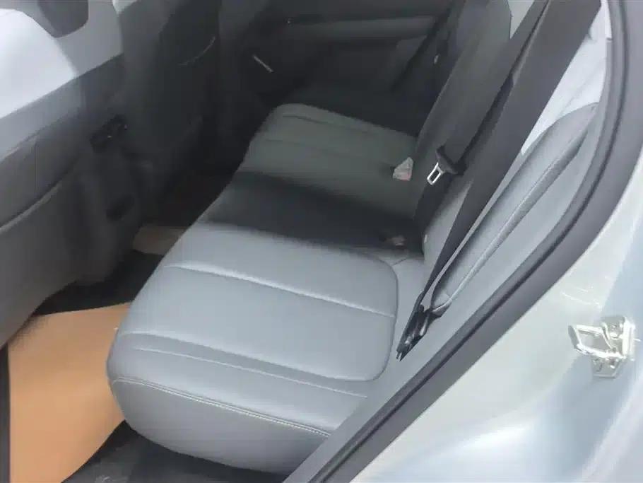Yueyi 03 2025 Model 565km Business Edition — миниатюра 11
