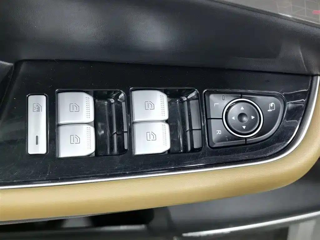 Beijing X7 2020 1.5TD DCT Elite Edition — миниатюра 9