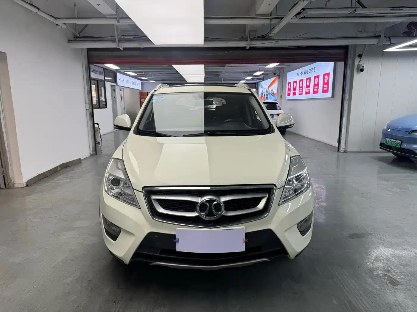 2015 Senova X65 2.0T Automatic Comfort Model — миниатюра 2