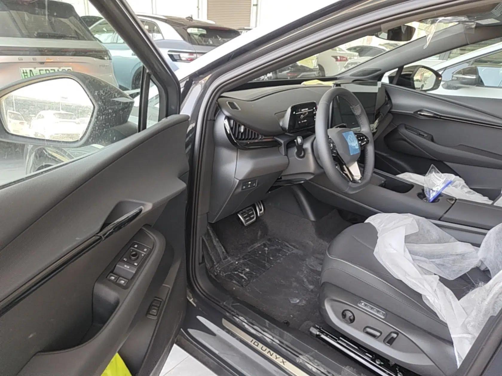 Volkswagen ID.UNYX 2025 Pure Model — миниатюра 19