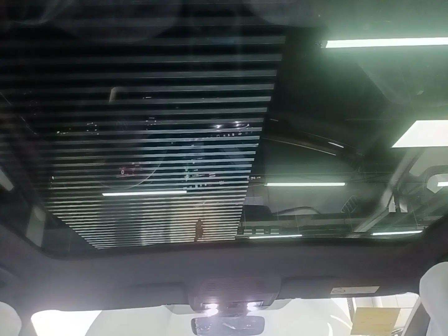 Volkswagen ID.UNYX 2025 Pure Model — миниатюра 20
