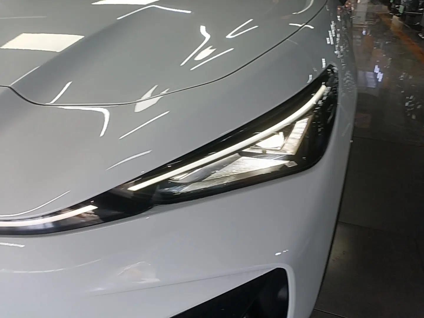 Volkswagen ID.UNYX 2025 Pure Model — миниатюра 5