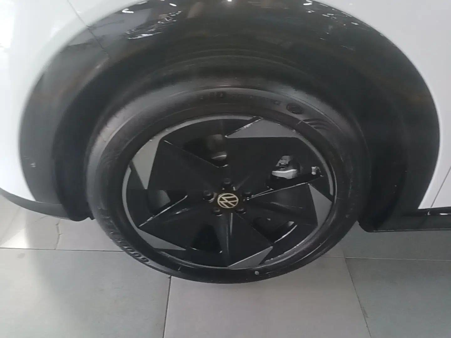 Volkswagen ID.UNYX 2025 Pure Model — миниатюра 9