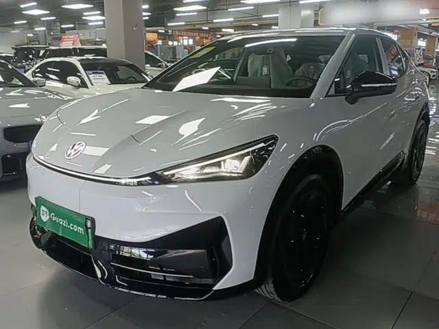 Volkswagen ID.UNYX 2025 Pure Model