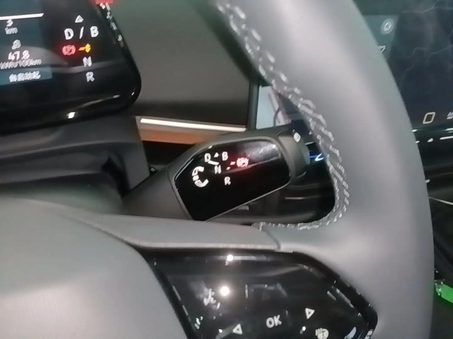 Volkswagen ID.UNYX 2025 Pure Model — миниатюра 16