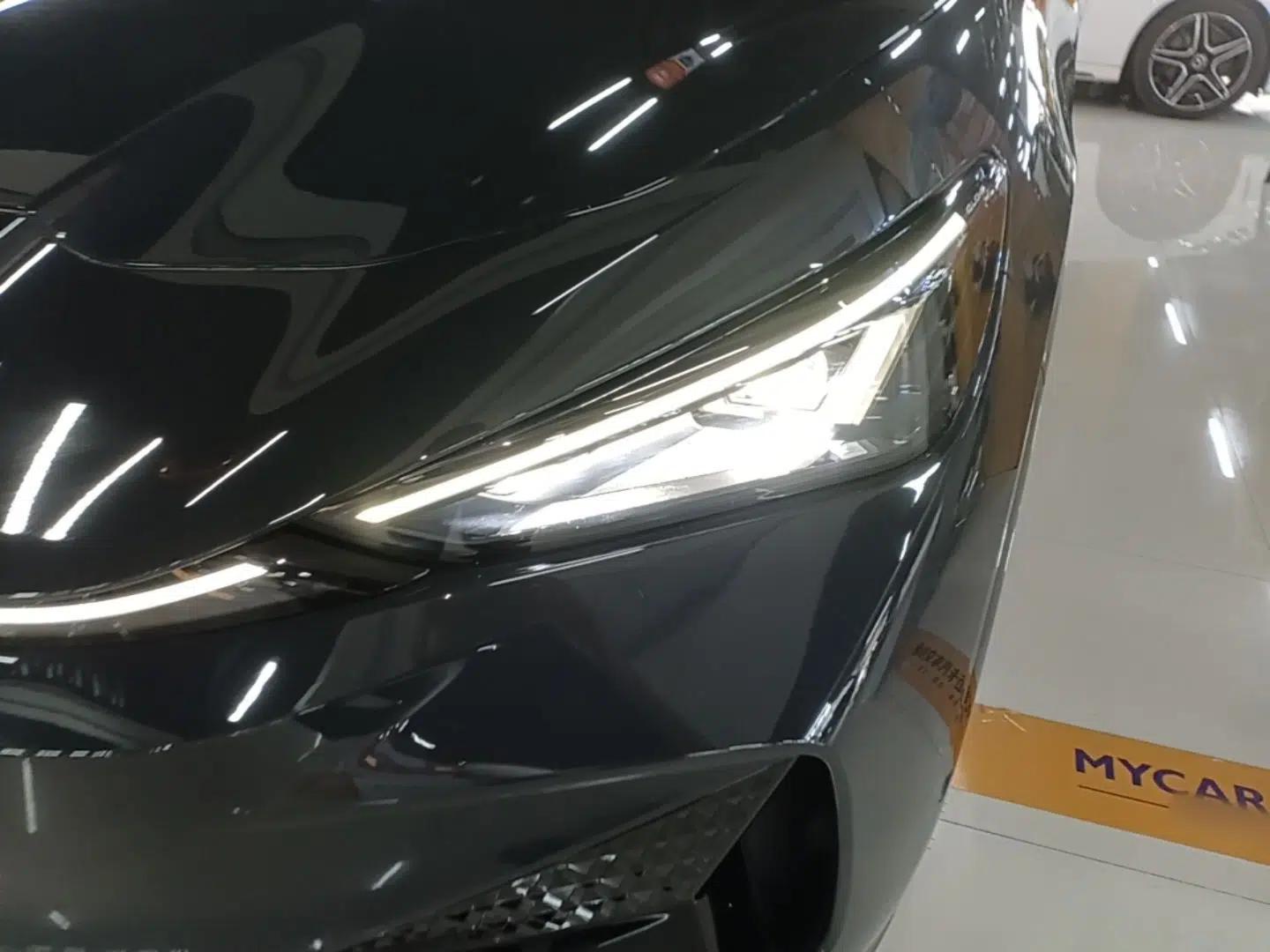 Volkswagen ID.UNYX 2025 Pure Model — миниатюра 5