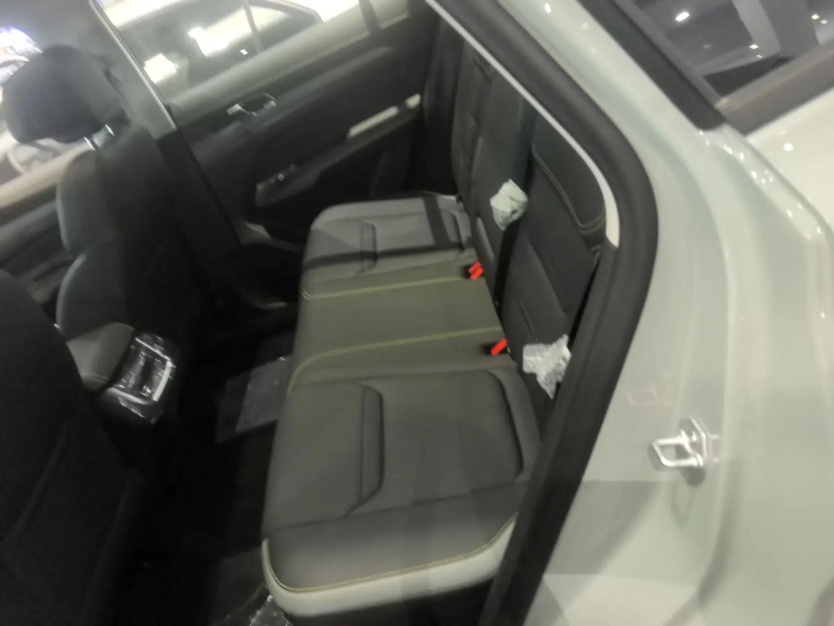 Ford Equator Sport New Energy 2025 Platinum Edition — миниатюра 19