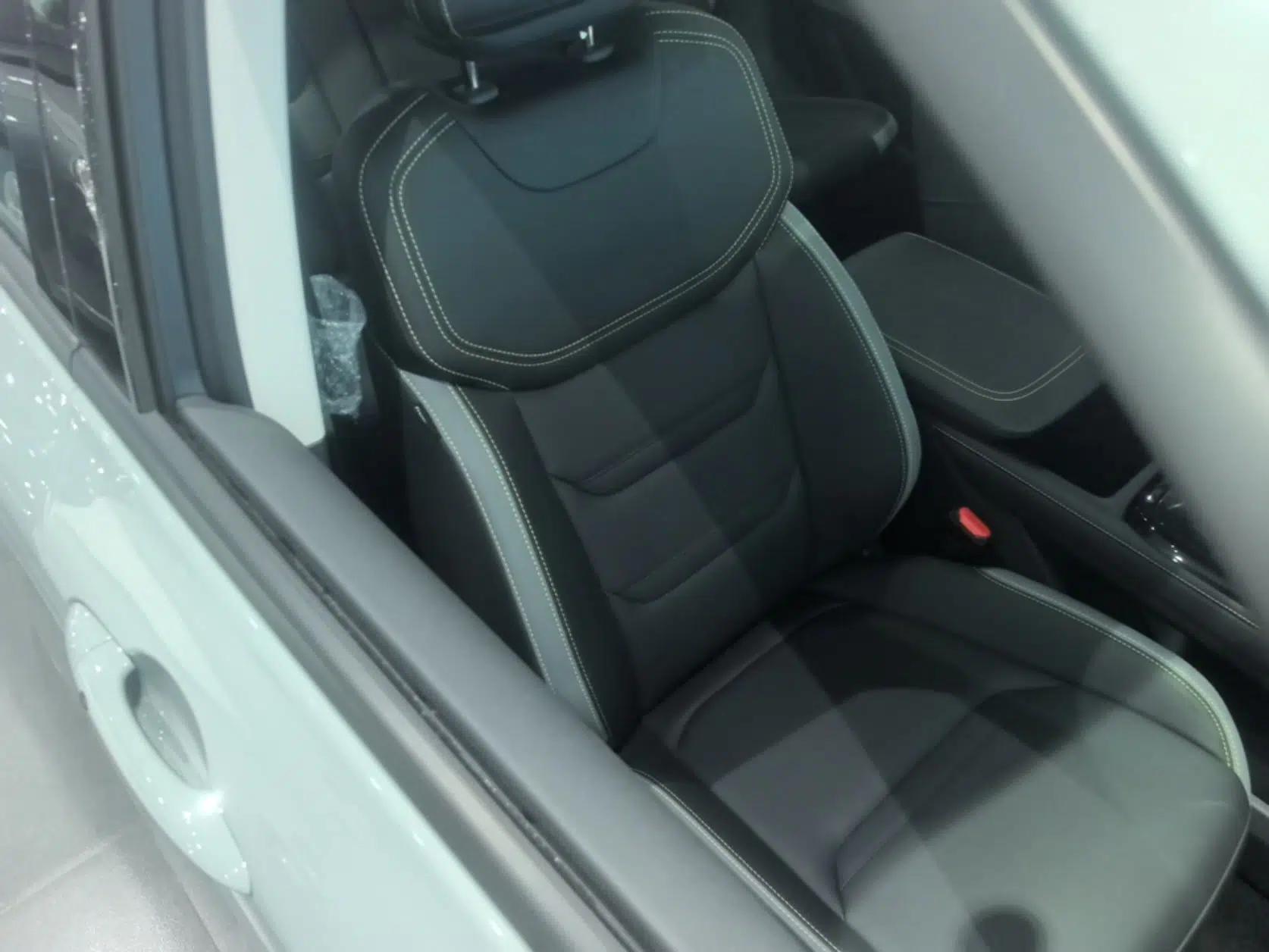Ford Equator Sport New Energy 2025 Platinum Edition — миниатюра 23