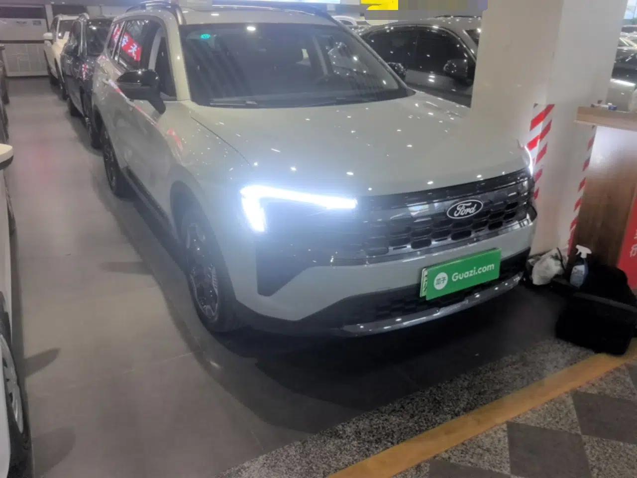 Ford Equator Sport New Energy 2025 Platinum Edition — миниатюра 6