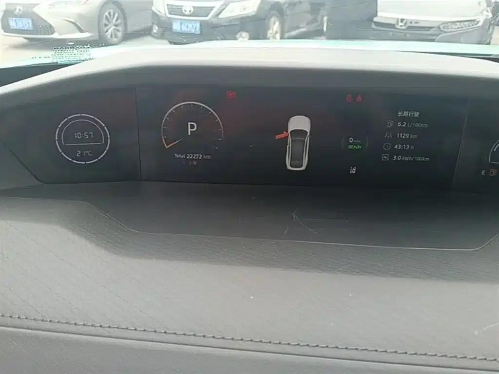 Changan UNI-V Smart Electric iDD 2023 Model, Smart Electric iDD 1.5T, 113km/h Smart Fun Edition — миниатюра 12