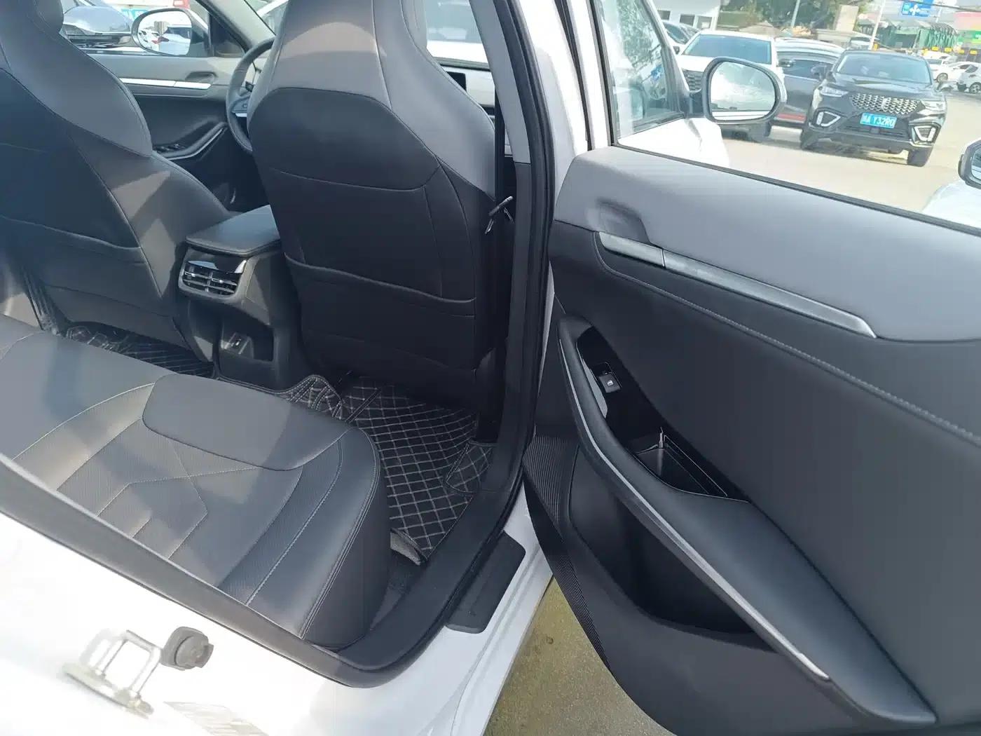 Ruicheng PLUS 2023 1.5T DCT Luxury Edition — миниатюра 18