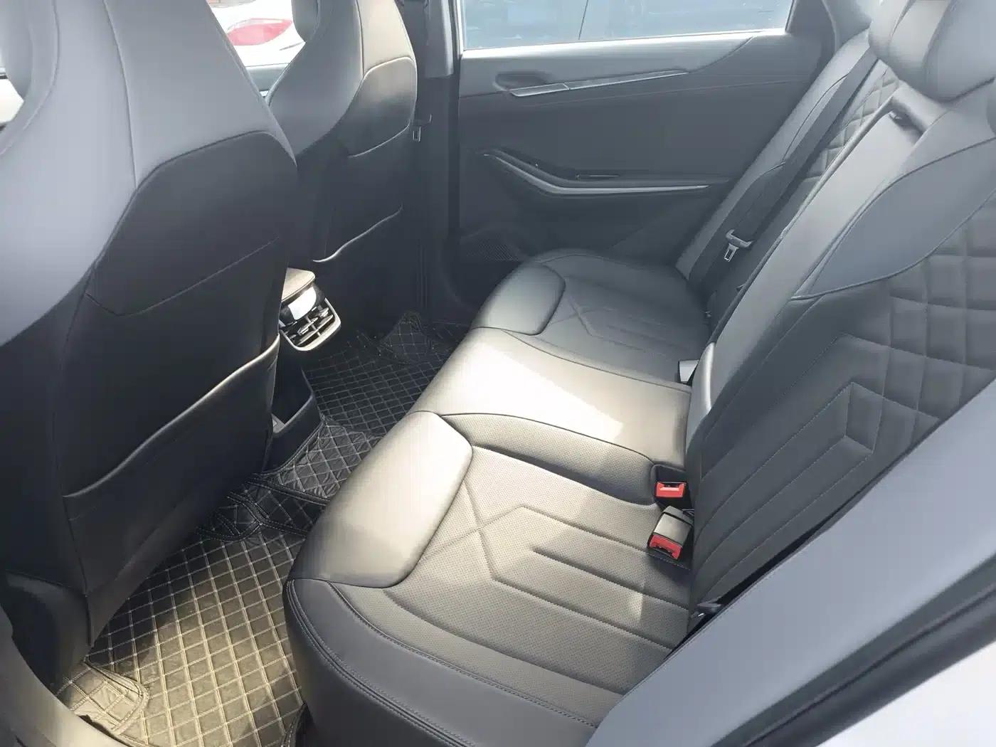 Ruicheng PLUS 2023 1.5T DCT Luxury Edition — миниатюра 10