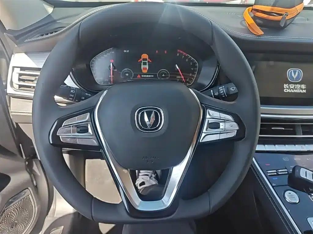 Changan CS85 COUPE 2019 1.5T DCT version (National VI emission standard) — миниатюра 11