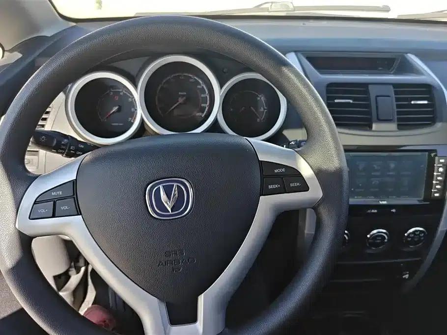 Changan CX20 2014 1.4L IMT Sunroof Navigation Edition (National IV Emission Standard) — миниатюра 12