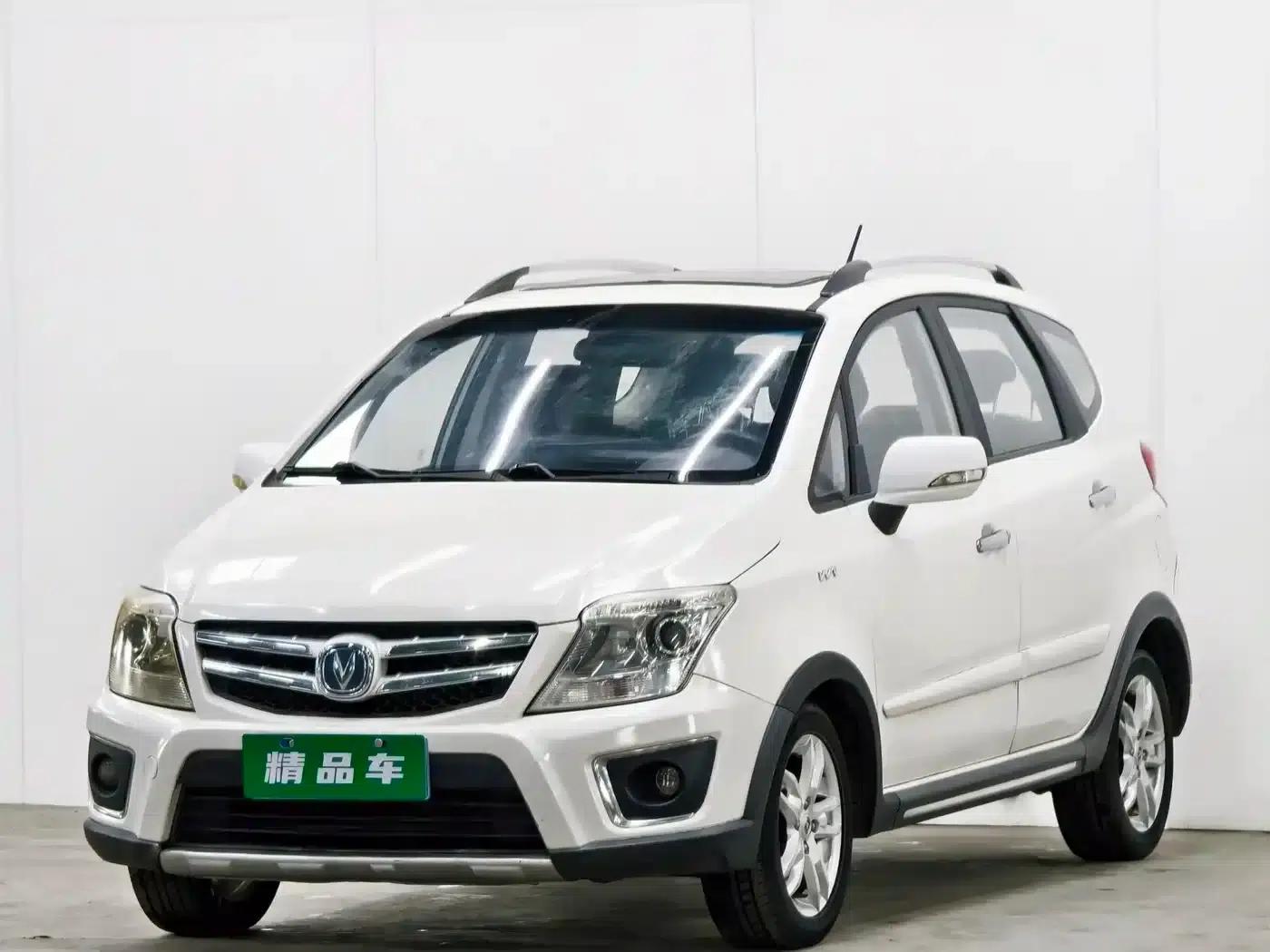 Changan CX20 2014 1.4L IMT Sunroof Navigation Edition (National V Emission Standard) — миниатюра 1