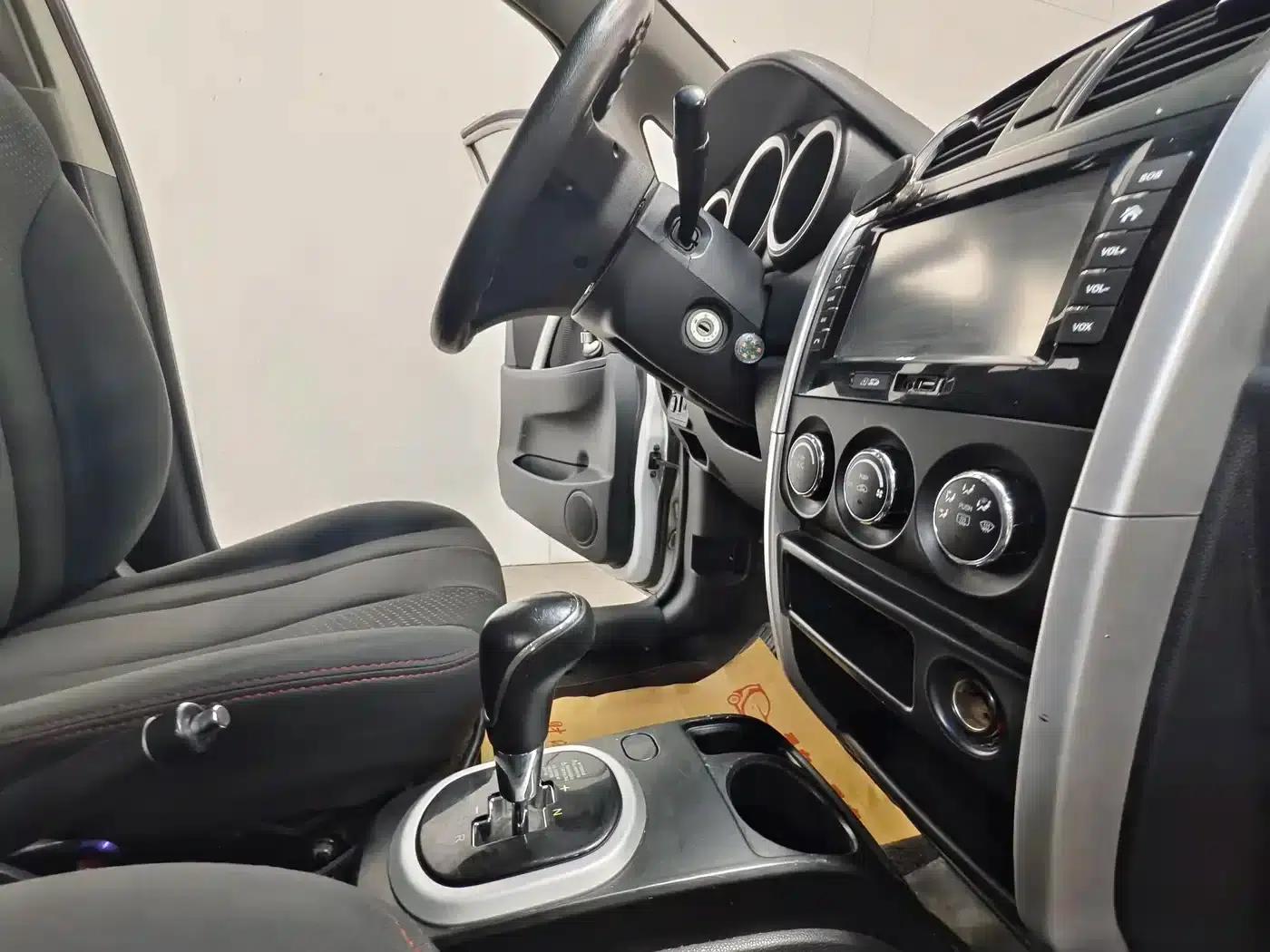 Changan CX20 2014 1.4L IMT Sunroof Navigation Edition (National V Emission Standard) — миниатюра 15