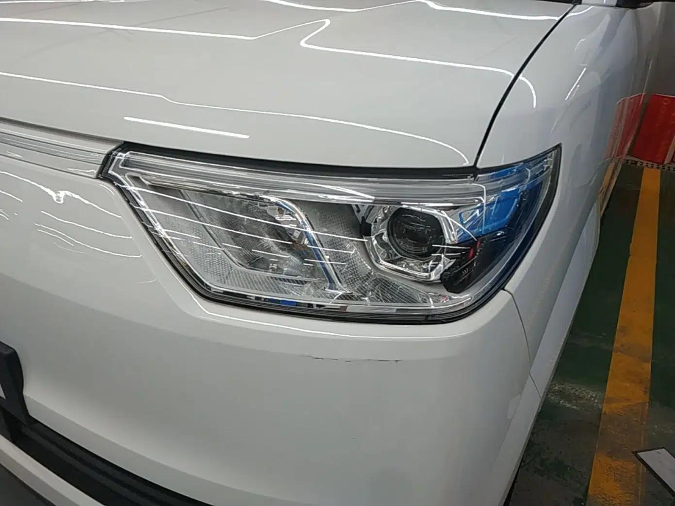 Ruichi EC75 2025 Intelligent Driving Ultra-Charging Version Pioneer II Type 50.1 kWh — миниатюра 9