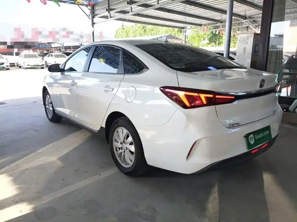 Changan Eado New Energy 2022 EV460 Smart Ride-Hailing Edition (Lithium Iron Phosphate) — миниатюра 5