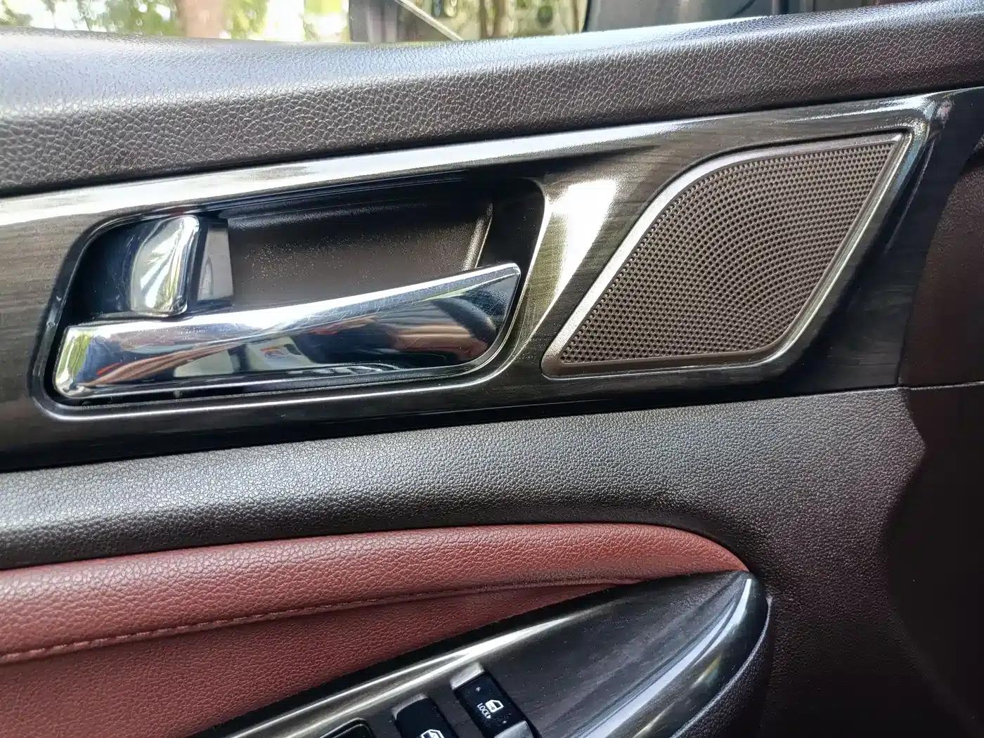 Lingxuan 2017 1.6L Manual Happiness Edition — миниатюра 20