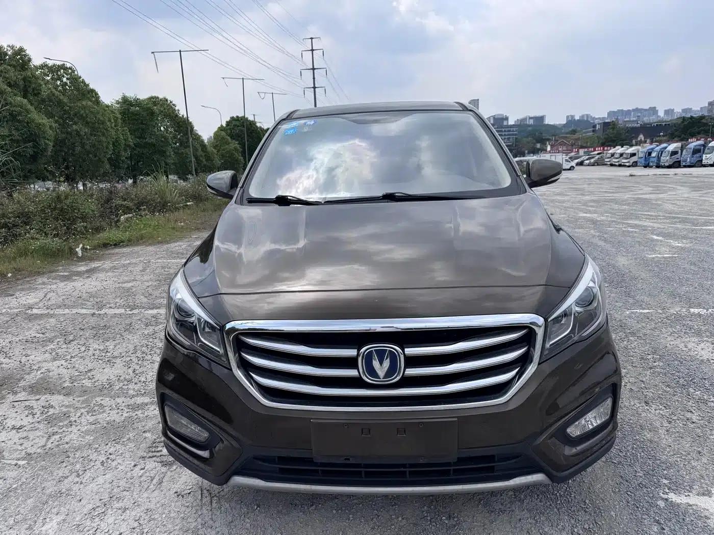 Lingxuan 2017 1.6L Manual Happiness Edition — миниатюра 2