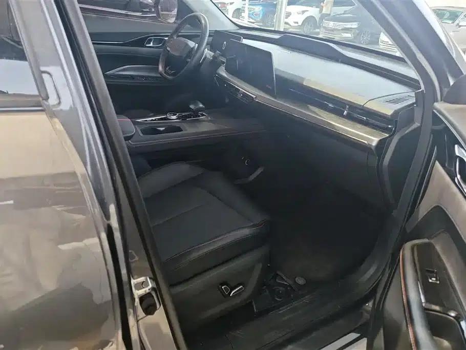 Changan Oushang Z6 2022 Blue Whale 1.5T DCT Smart Navigation Edition — миниатюра 8
