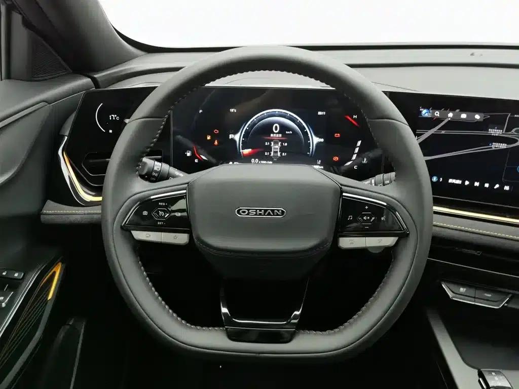 Changan Oushang X5 PLUS 2023 Facelift 1.5T DCT Premium Edition — миниатюра 11