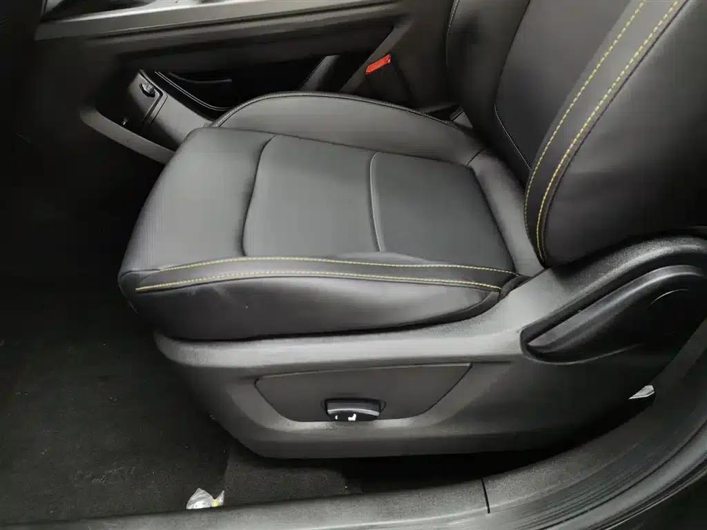 Changan Oushang X5 PLUS 2023 Facelift 1.5T DCT Premium Edition — миниатюра 20