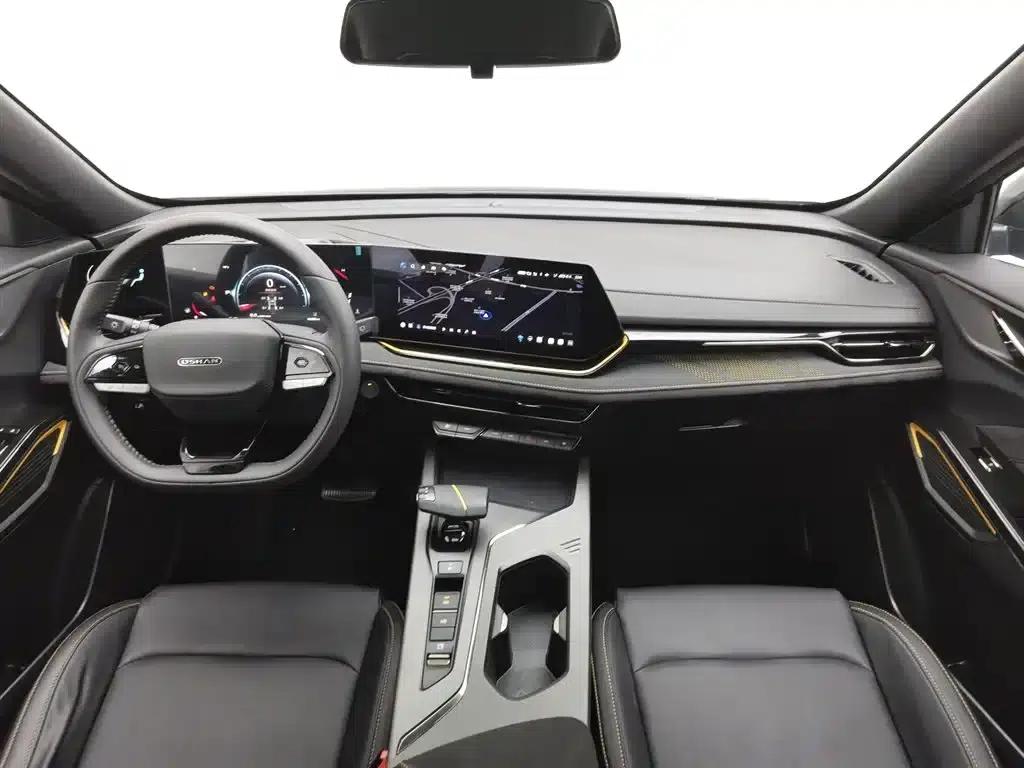 Changan Oushang X5 PLUS 2023 Facelift 1.5T DCT Premium Edition — миниатюра 5