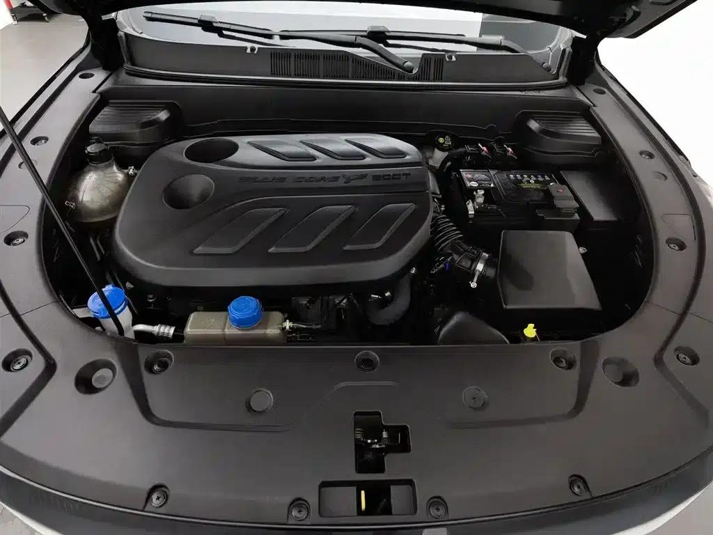 Changan Oushang X5 PLUS 2023 Facelift 1.5T DCT Premium Edition — миниатюра 6