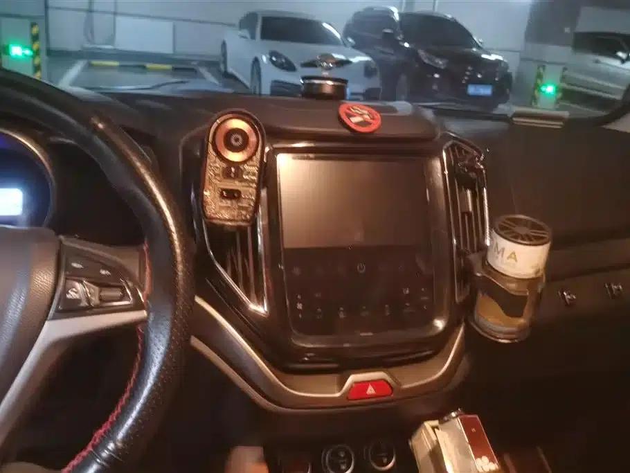 Changan Oushang CX70 2017 Facelift CX70T 1.5T Automatic Premium Edition — миниатюра 13