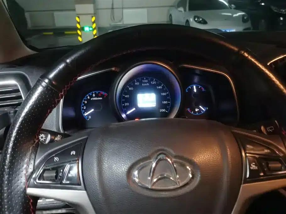 Changan Oushang CX70 2017 Facelift CX70T 1.5T Automatic Premium Edition — миниатюра 14