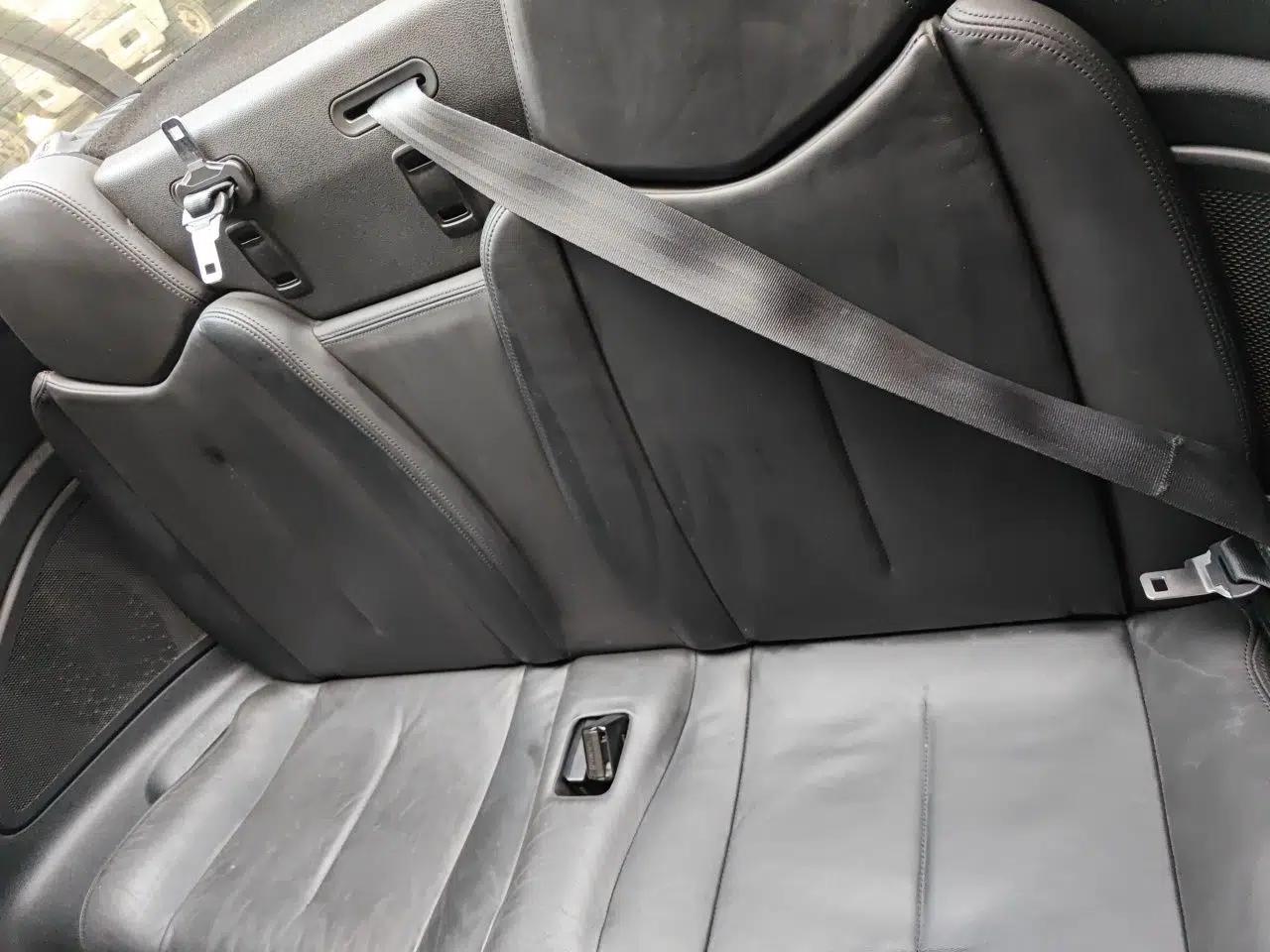 Peugeot RCZ 2011 1.6T Luxury Elegant Model — миниатюра 18