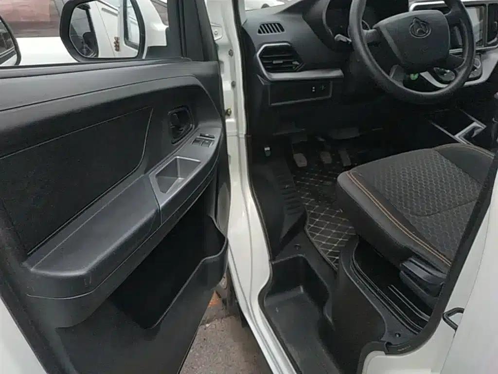 Changan Ruixing M60 2023 1.5L GDI Comfort Van (2 Seats) — миниатюра 16