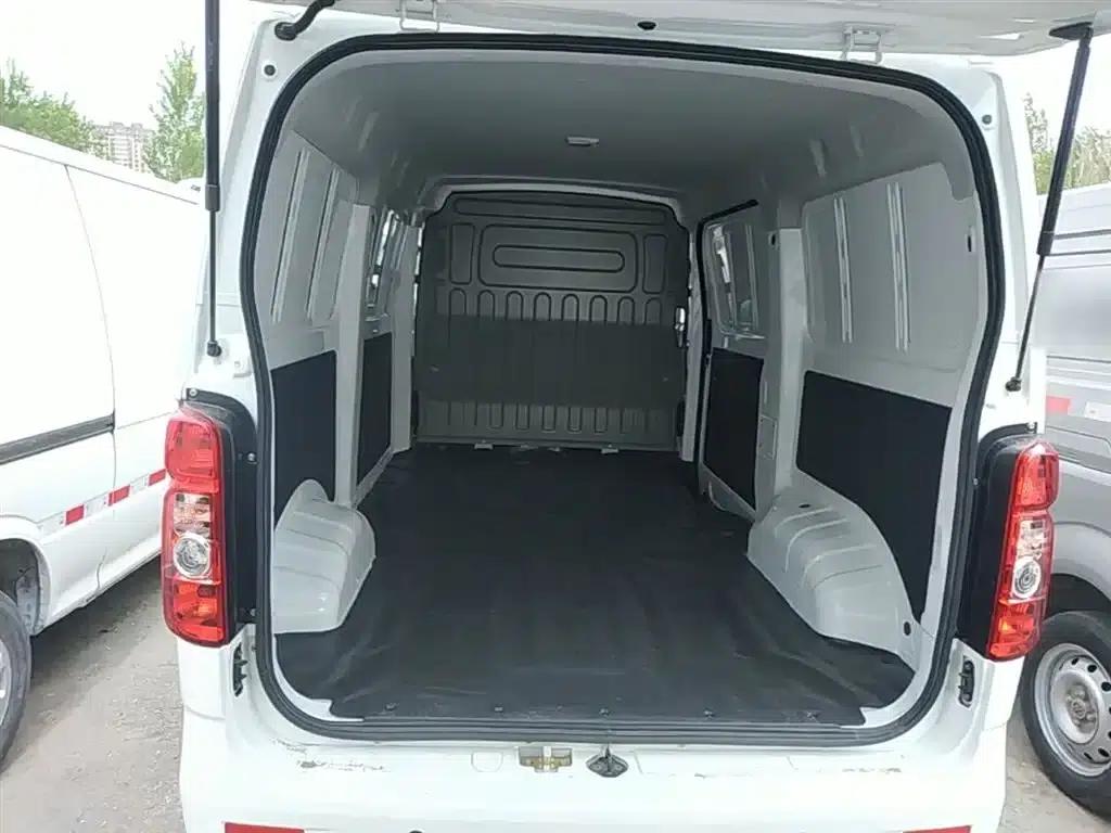Changan Ruixing M60 2023 1.5L GDI Comfort Van (2 Seats) — миниатюра 19